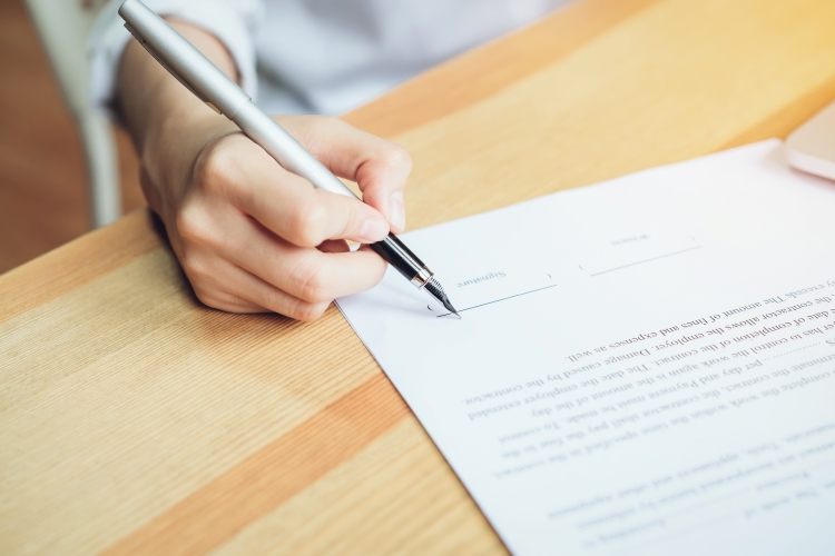 Preserving Your Personal Injury Claims When Signing a Severance Agreement